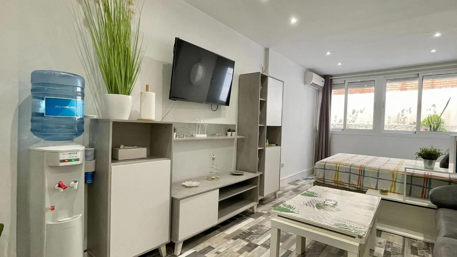 Apartment In Torremolinos Near Seabeach