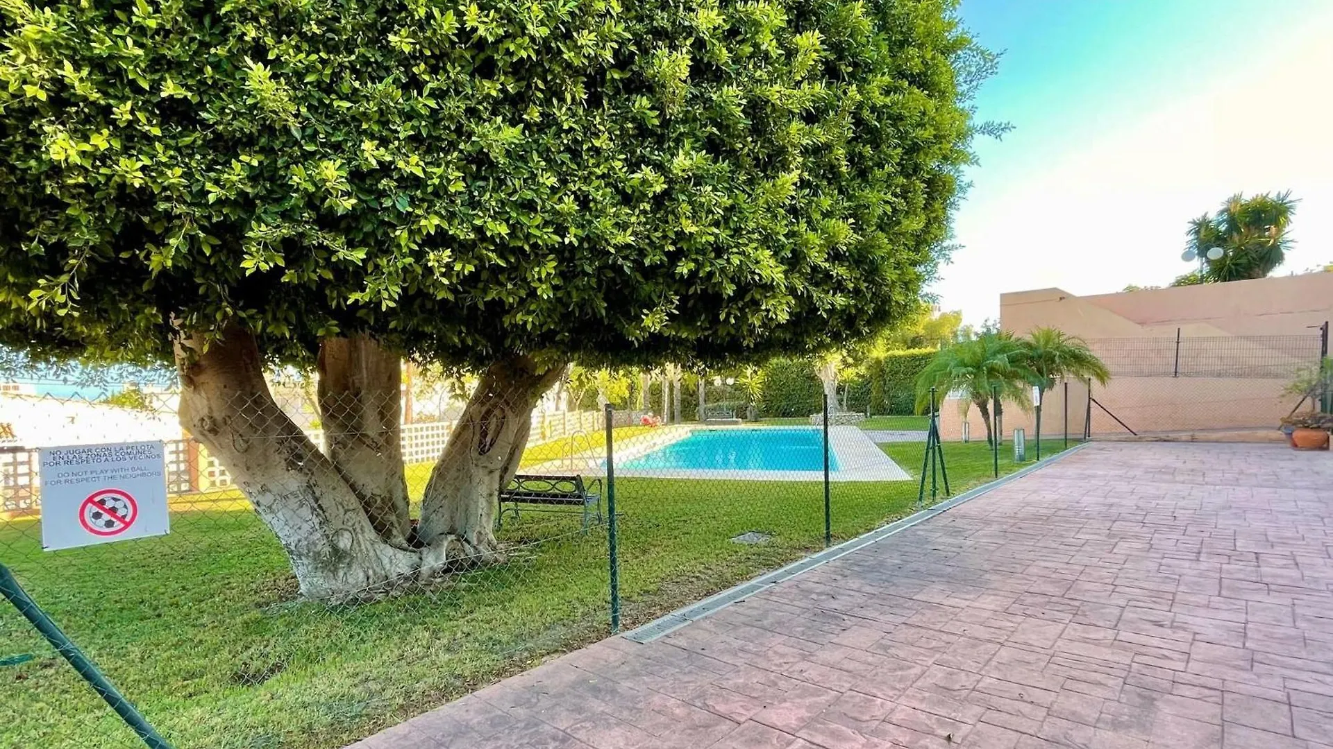 Apartment In Torremolinos Near Seabeach 0*,