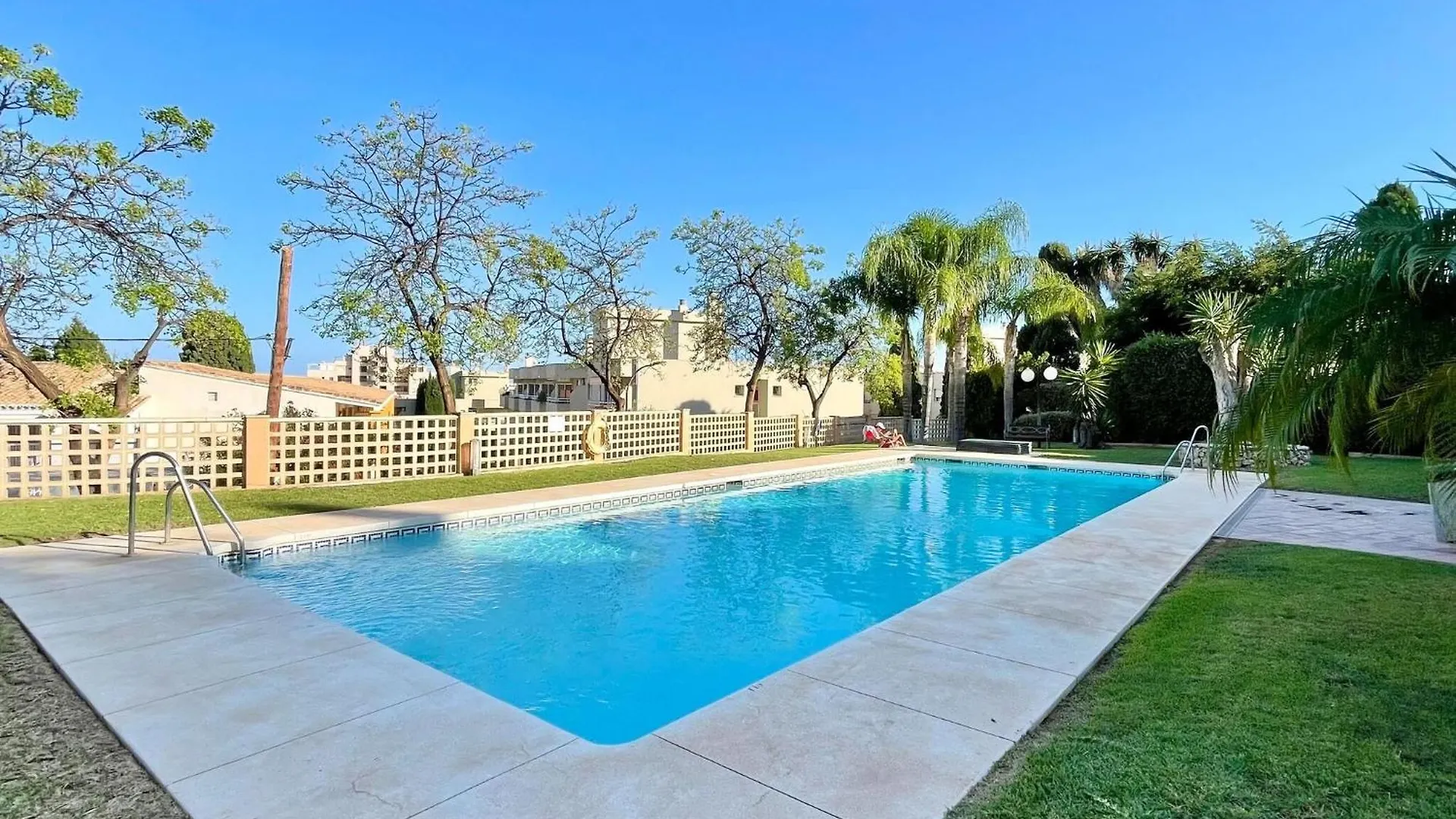 Apartment In Torremolinos Near Seabeach